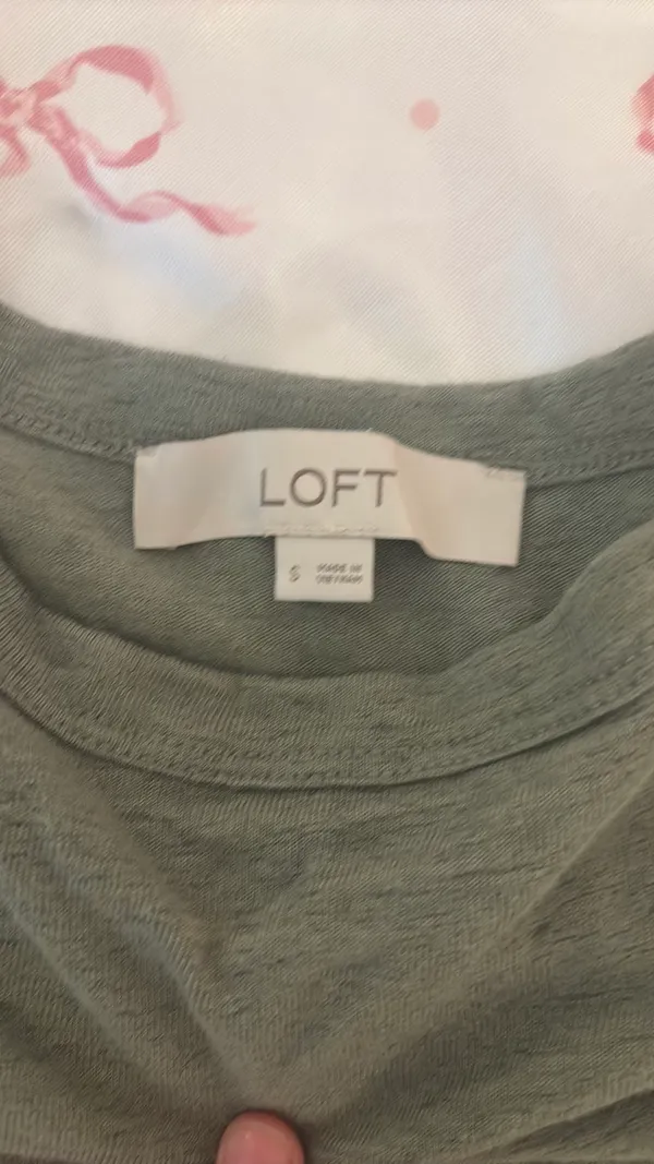 Green loft blouse with ruffled sleeves - Image 2