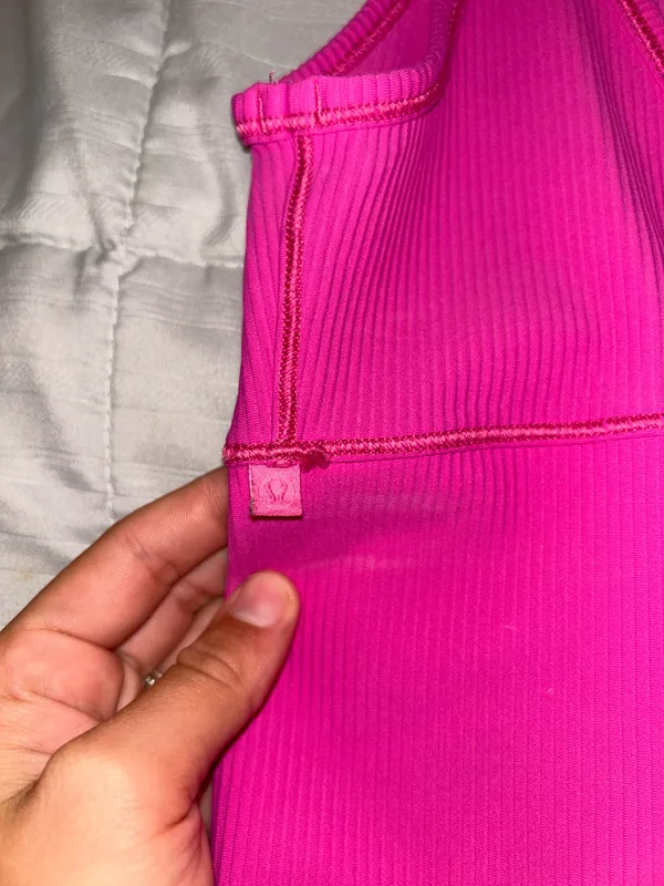 Lululemon Power Pivot Tank Ribbed - Image 3