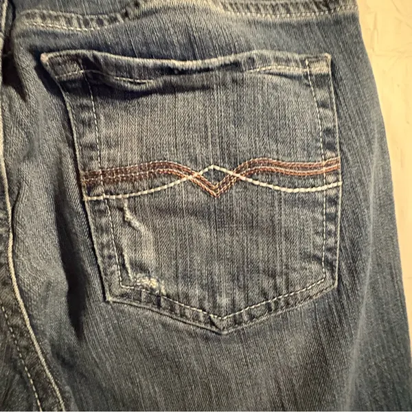 Lucky Brand Jeans Women's 4 / 27 Logan Classic Rider Crop Denim Mid Rise‎ Casual - Image 4