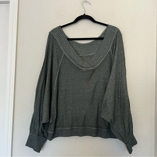 We The Free Free People Westend Thermal Waffle Top Size Large in Green - Image 6