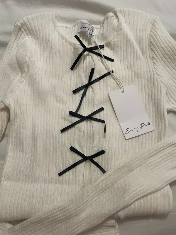 Hazel and Olive Long Sleeve Top - Image 2