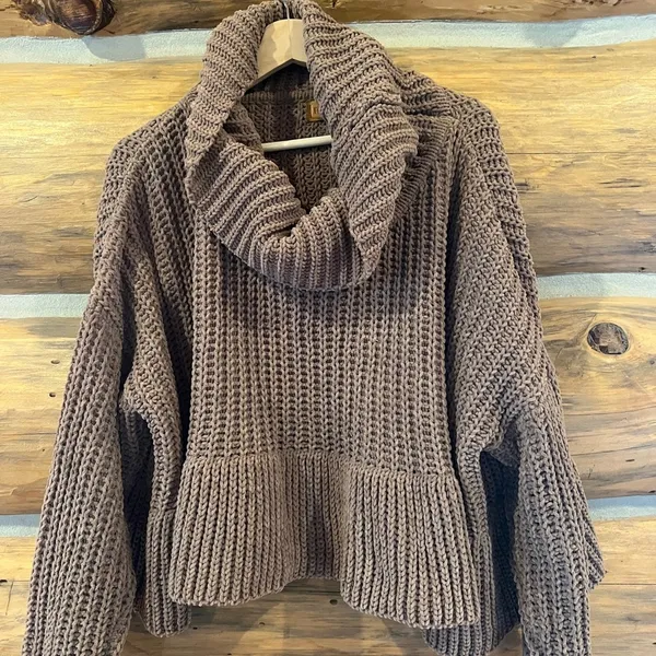 POL Chenille Flounce Hem Cowl Neck Sweater - Image 3