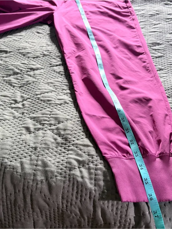 Nike Dri-FIT Bliss Mid Rise 7/8 Joggers Pink Magenta Womens Athletic Pants Med - Image 8