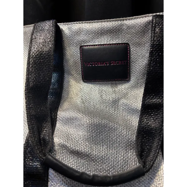 Victorias Secret Metallic Silver Black Tote Bag Large Travel Beach Gym Zip‎ Top - Image 3