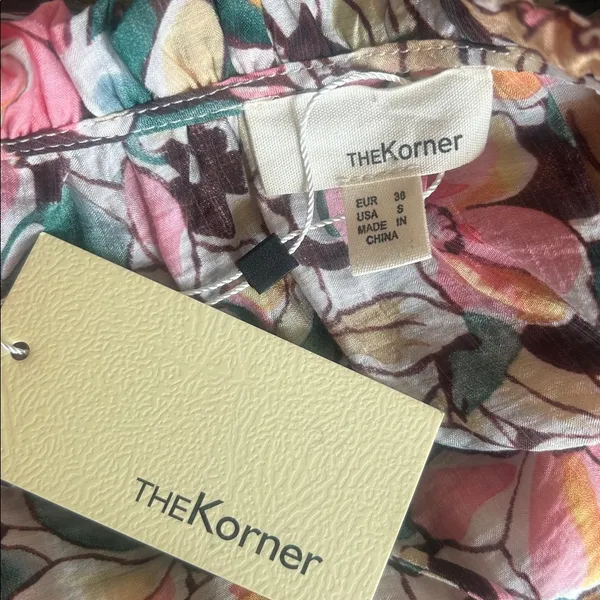 The Korner Floral Sleeveless Ruffle Collar Blouse Size Small NWT - Image 12