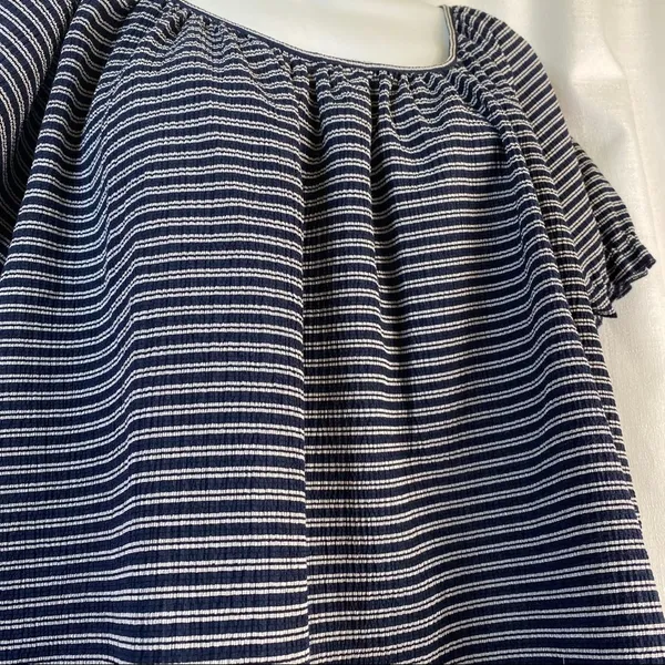 TEXTURE & THREAD PEASANT TOP Medium New - Image 7