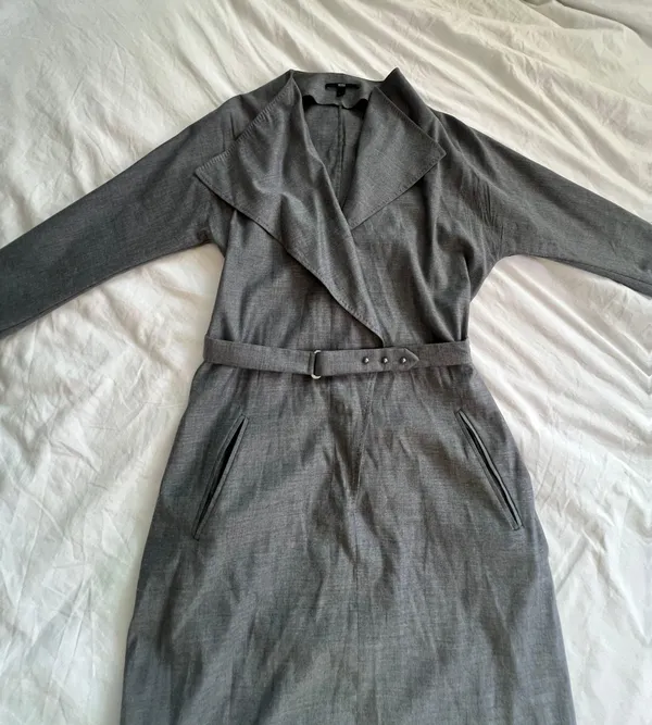 Hugo Boss gray belted waterfall v neck collared trench mid length dress M - Image 11