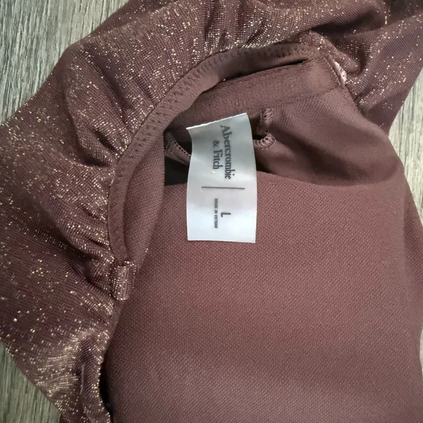 Abercrombie & Fitch Shimmer One-Shoulder Ruffle Bralette Swim Top -‎ Size L NWOT - Image 7