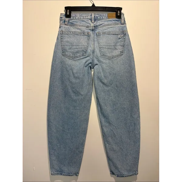 American Eagle Barrel Jeans Light Wash Closet Staple Size 000 - Image 2
