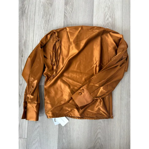 Commense Elegant Copper Minimalist Satin Asymmetrical Cold Shoulder Blouse XS - Image 6