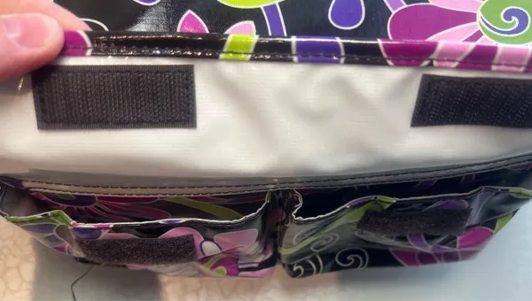 RETIRED: Vera Bradley | women’s Purple Punch pattern vinyl lunchbox. - Image 12