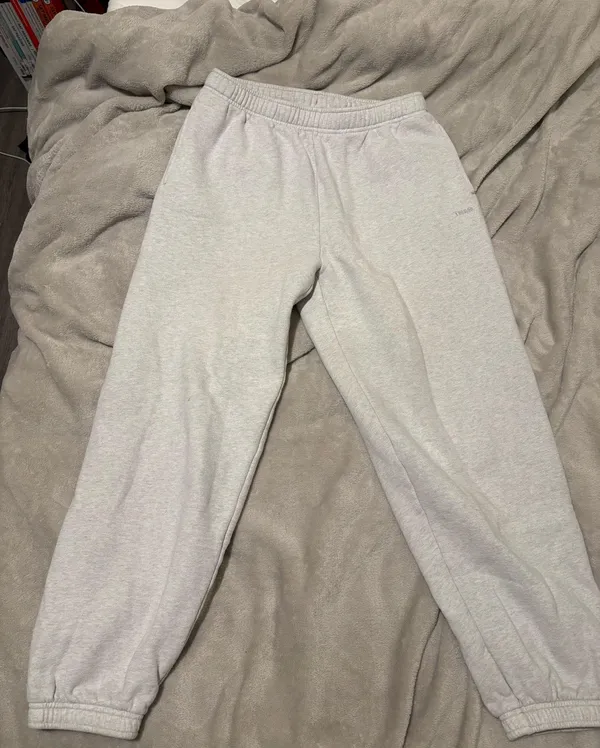 Aritzia Sweatpants - Image 2