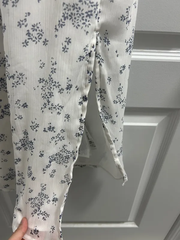 Abercrombie & Fitch White Floral Midi Dress - Image 2