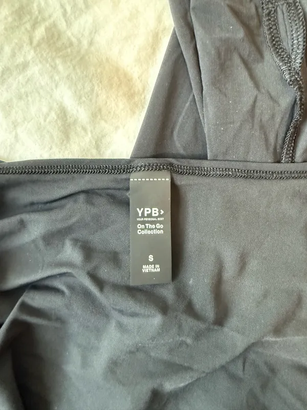Abercrombie Athletics YPB Black Mesh Ballet Wrap Top - Image 2