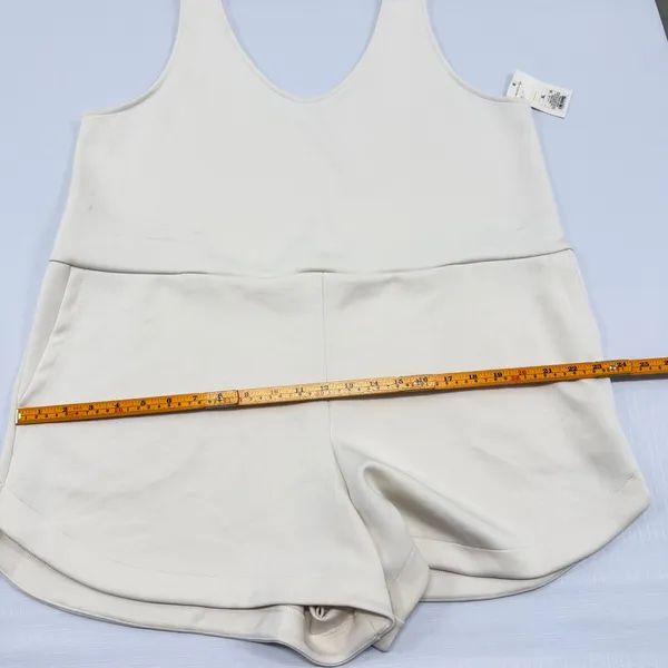 All in Motion Womens Active Romper XL Cream Sleeveless V-Neck Pockets 018011580 - Image 6