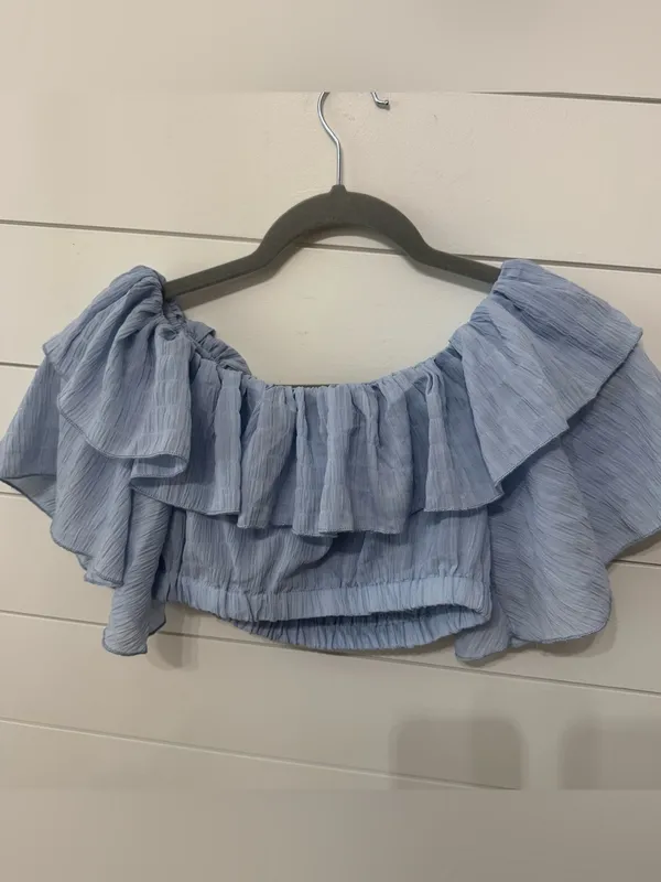 Shein off the shoulder crop top - Image 4