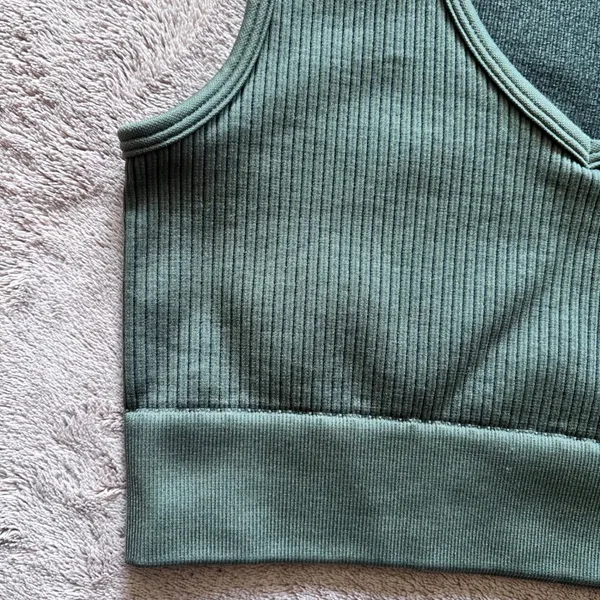 Aerie Offline Ribbed V Neck Sports Bra Tank Top Green Size Small - Image 4