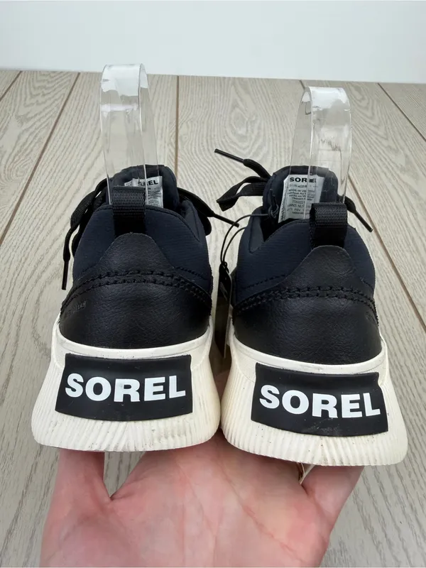 Sorel Women's Out N About IV Low Women's Waterproof Sneaker 8US Black Gum 2 $100 - Image 6