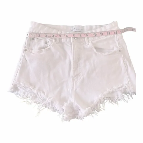 Zara White Distressed Denim Shorts Women's Size 8 - Image 6
