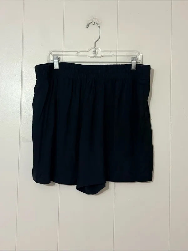 Wildfox Black Lightweight Pull On Shorts Elastic Waist Pockets Size XL - Image 5