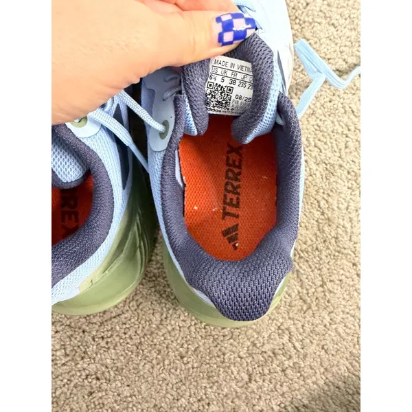 NWOT Adidas Terrex Women’s Outdoor Sneakers Size 6.5 - Image 5