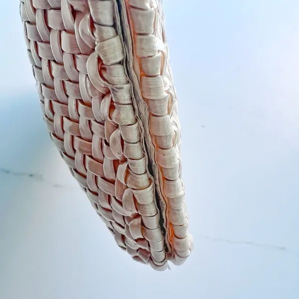 Cream clutch with strap woven chain White - Image 8