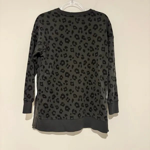 Old Navy cheetah leopard animal Print tunic Sweatshirt grey black size‎ XS - Image 2