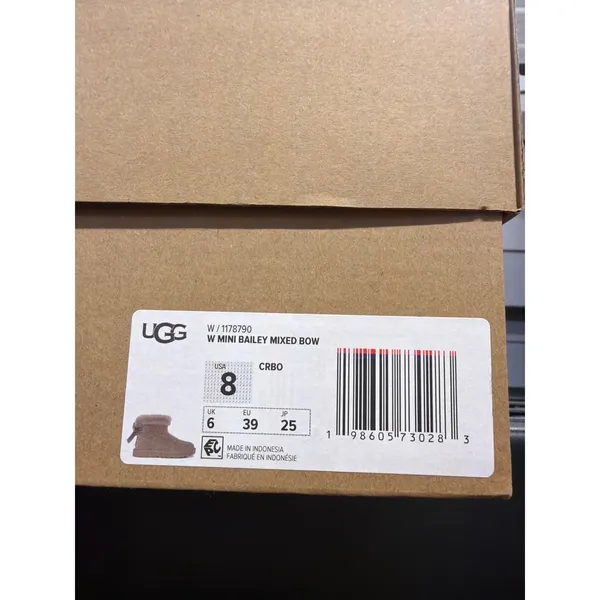 UGG Women Mini Bailey Mixed Bow Caribou Brown Suede Boots Size 8 NWB - Image 6