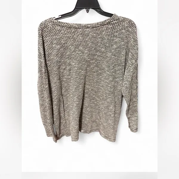 Bass Black and White Knit Sweater - Image 3