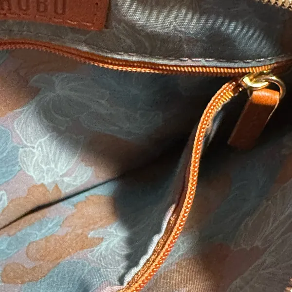 Vintage Hobo crossbody‎ leather purse in light teal/sage - Image 6
