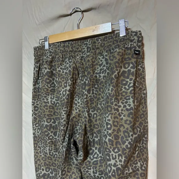 TNA cheetah print joggers Brown Size M - Image 3