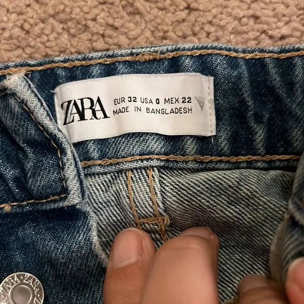 Zara high rise button fly jeans 0‎ - Image 6