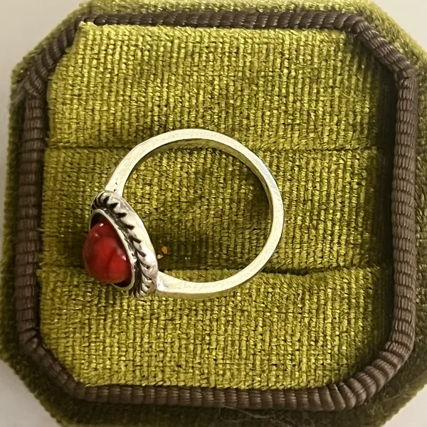 Boho/Design Red Turquoise Teardrop Shape Silver Band Size 6 - Image 3