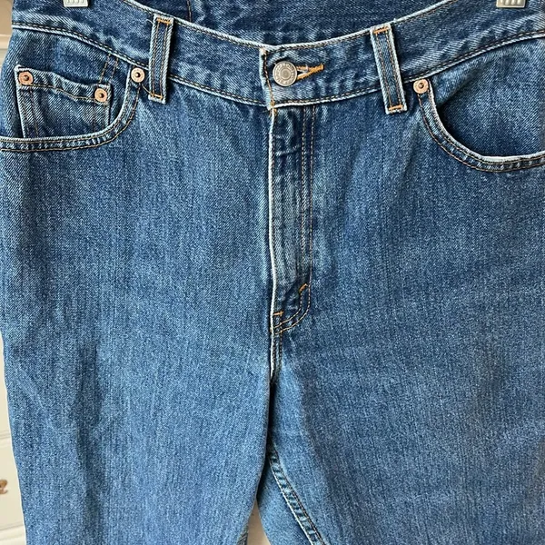 Levis 550 Relaxed Fit Tapered Leg Womens 10 Red Tab - Image 9