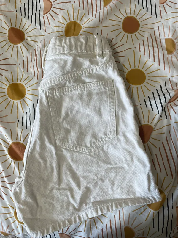 ZARA Khaki/Tan Shorts High waisted - Image 3