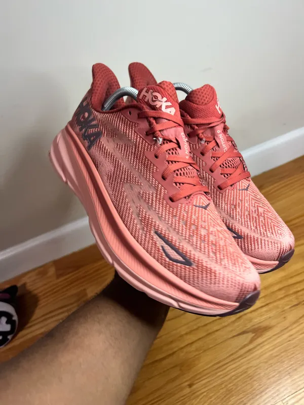 Hoka One One Clifton 9 “Pink” 1127896 RERT Size 10.5W B NO BOX - Image 16