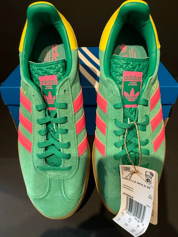 Women’s Adidas Gazelle Bold size 8W - Image 3