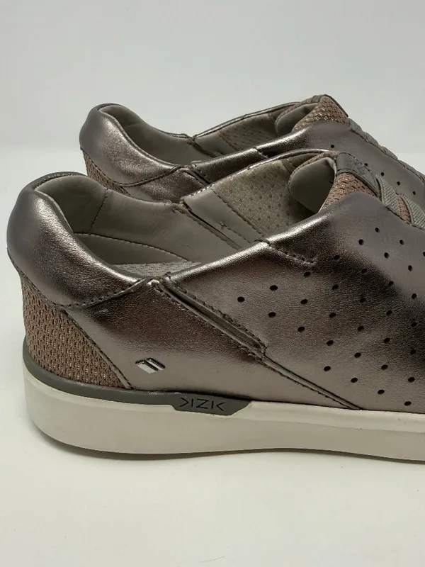 Kizik Miami Hands-Free Slip-On Sneaker Women's 8M Metallic Silver Leather Casual - Image 3