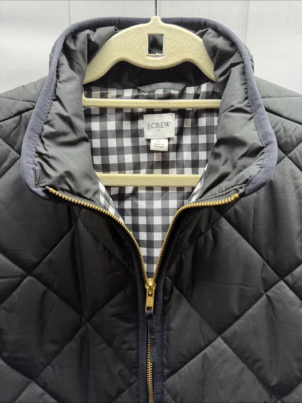 J. Crew Factory Quilted Black Zip Up Puffer Vest with Snap Pockets Size Large - Image 6