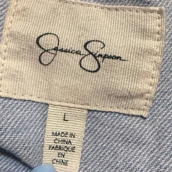 Jessica Simpson Women Large Pearl Embellished Distressed Denim Jacket Light Wash - Image 3