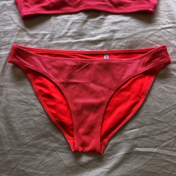 Aerie Bikini Swimsuit Set Bikini Top and Bottom Bottoms Bright Salmon Small - Image 2
