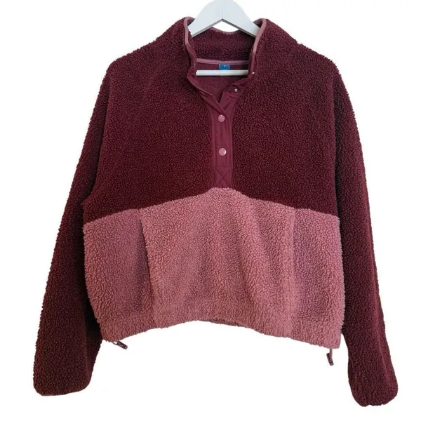 Old Navy burgundy colorblock fleece quarter snap sweater size M - Image 7