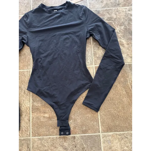 Skims Fits Everybody Long Sleeve Crewneck Bodysuit Onyx Size XS - Image 8