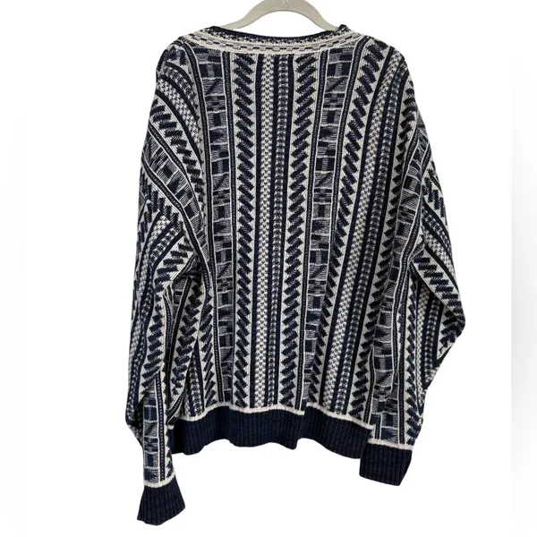 Vintage Crossings Fine Line Geometric Cotton V-Neck Sweater Size Large - Image 2