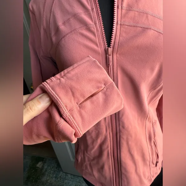 Lululemon Athletica Define fitness zipper jacket, size 12 - Image 4