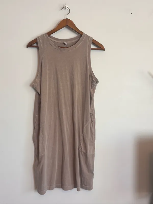 Old Navy Tan Mollusk Vintage Sleeveless Mini Shift Dress with Pockets - Image 2