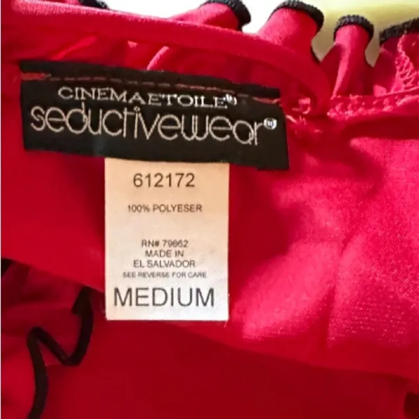 Cinemaetoile Seductivewear Red Robe nwt‎ Size M - Image 5
