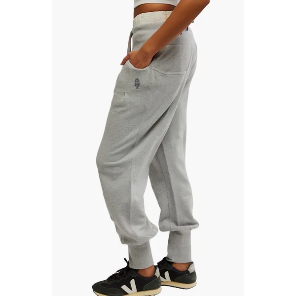 NWT FREE PEOPLE |‎ FP Movement Day Off Pants Joggers Heather Grey Sz L - Image 10