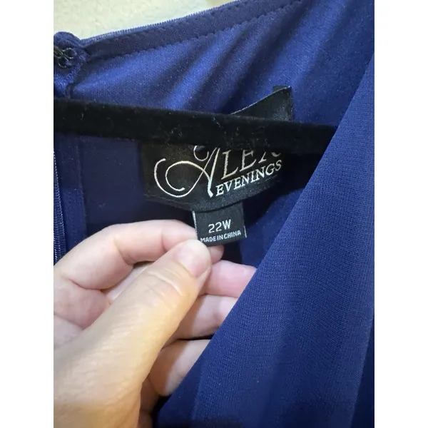 Alex Evenings Long Surplice Neckline Mother of The Bride Dress Violet Mesh - Image 6
