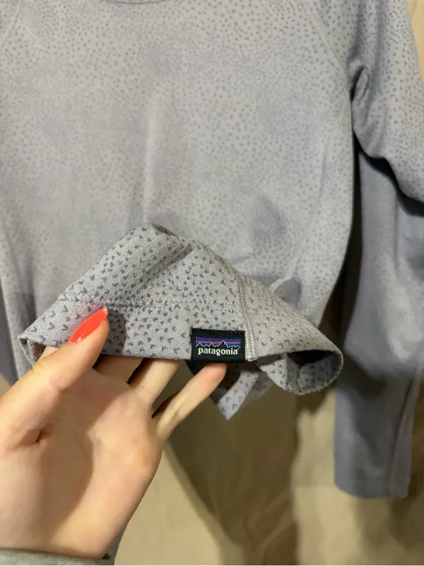 Patagonia long sleeve - Image 3